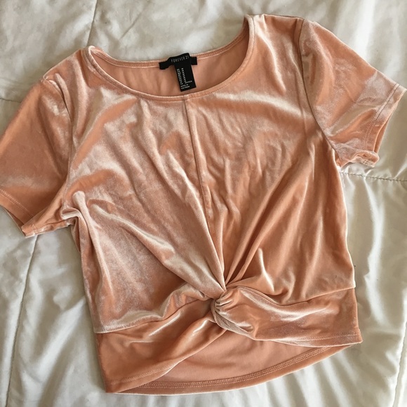 Forever 21 Tops - HPx3⭐️ Pink velvet Forever 21 shirt